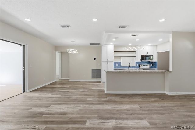 700 E Stratford Road, Lecanto, FL 34461