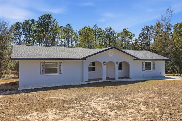 700 E Stratford Road, Lecanto, FL 34461
