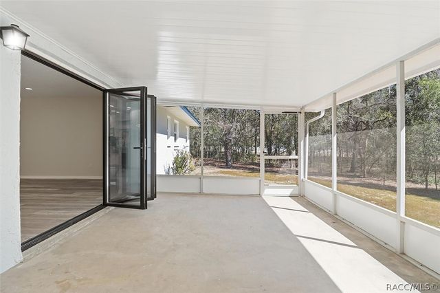 700 E Stratford Road, Lecanto, FL 34461