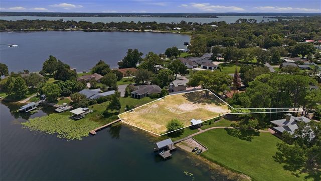 1810 PINEWAY COURT, Mount Dora, FL 32757
