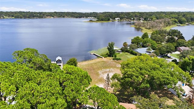 1810 PINEWAY COURT, Mount Dora, FL 32757