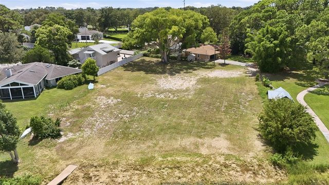 1810 PINEWAY COURT, Mount Dora, FL 32757