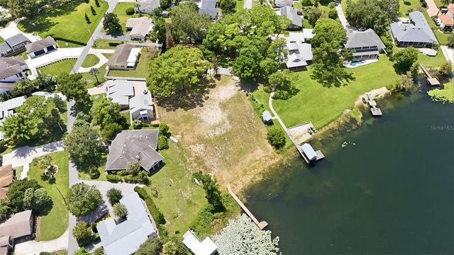 1810 PINEWAY COURT, Mount Dora, FL 32757