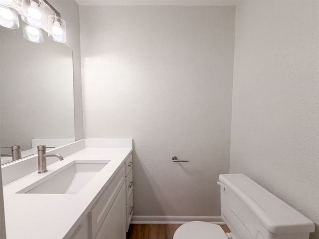 813 Wheelwood Drive, Hurst, TX 76053