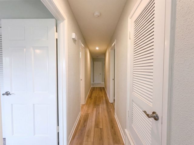 813 Wheelwood Drive, Hurst, TX 76053