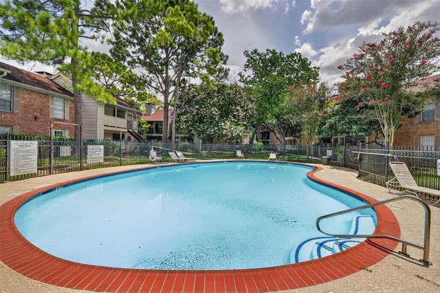 2800 Jeanetta Street 806, Houston, TX 77063