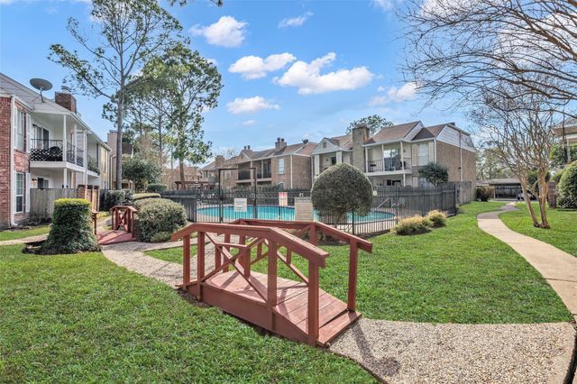 2800 Jeanetta Street 806, Houston, TX 77063