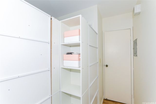 55 S Kukui Street D312, Honolulu, HI 96813