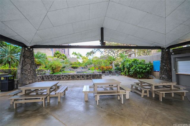 55 S Kukui Street D312, Honolulu, HI 96813