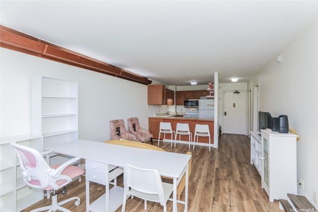 55 S Kukui Street D312, Honolulu, HI 96813