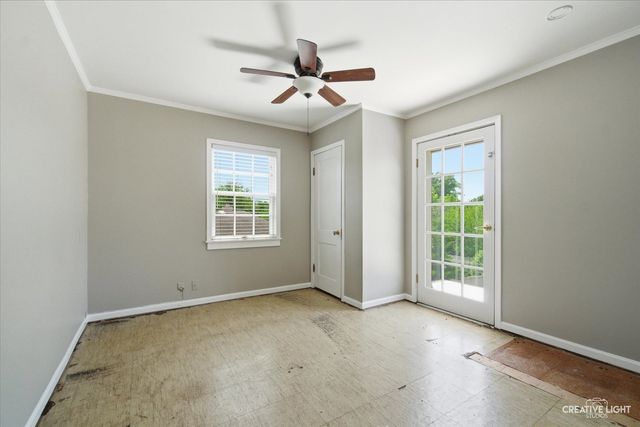 718 S Naperville Road, Wheaton, IL 60189