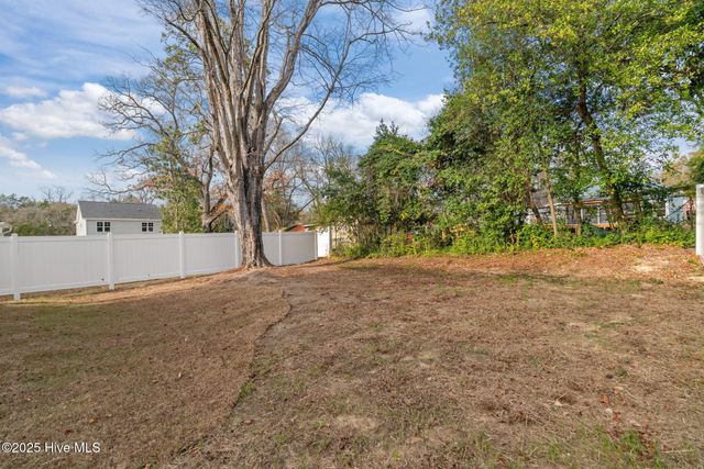 408 Summit Street, Aberdeen, NC 28315