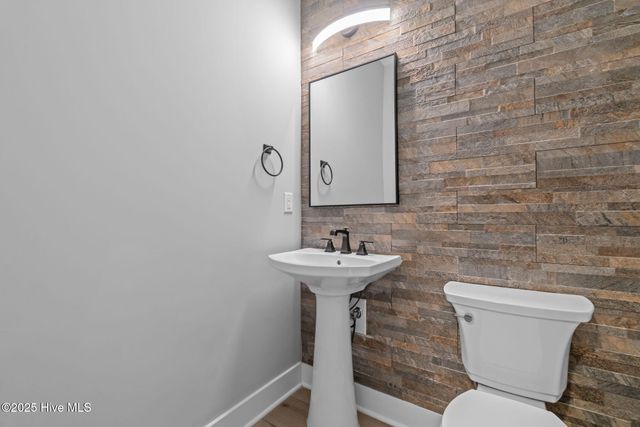 408 Summit Street, Aberdeen, NC 28315