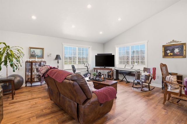 17919 W LAKEVIEW Dr, Medical Lake, WA 99022