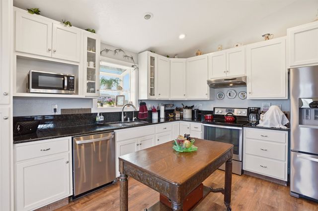 17919 W LAKEVIEW Dr, Medical Lake, WA 99022