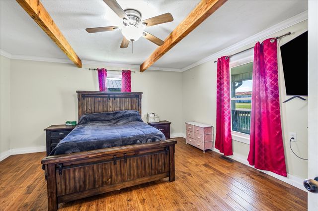 519 John McCoin Rd, Sparta, TN 38583