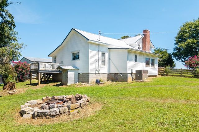 519 John McCoin Rd, Sparta, TN 38583