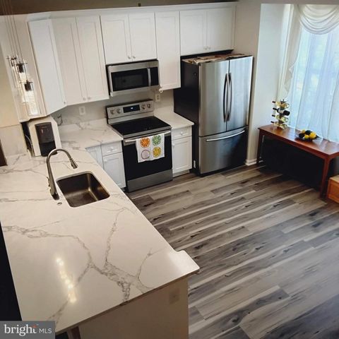 6030 BLUE POINT CT, Clarksville, MD 21029