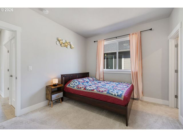 4522 Se 63RD Ave, Hillsboro, OR 97123