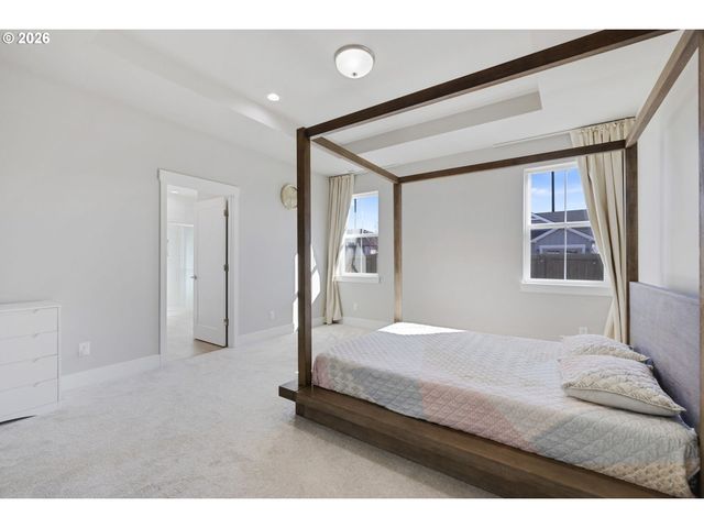 4522 Se 63RD Ave, Hillsboro, OR 97123