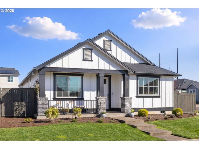 4522 Se 63RD Ave, Hillsboro, OR 97123
