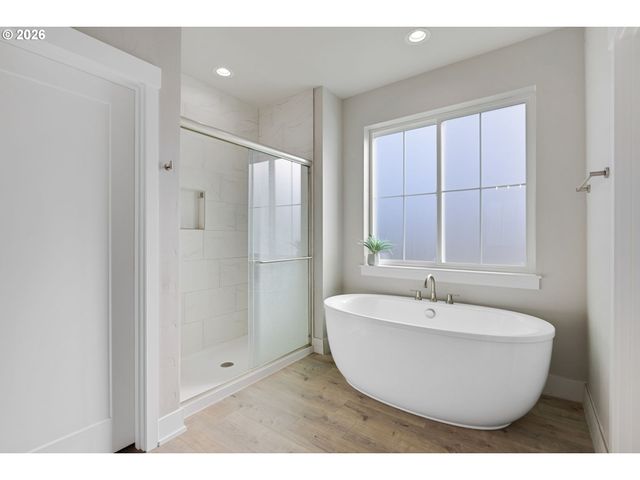 4522 Se 63RD Ave, Hillsboro, OR 97123