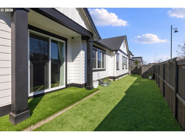 4522 Se 63RD Ave, Hillsboro, OR 97123