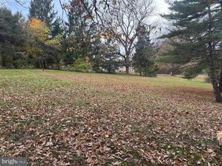 1505 SHADYSIDE RD, West Chester, PA 19380