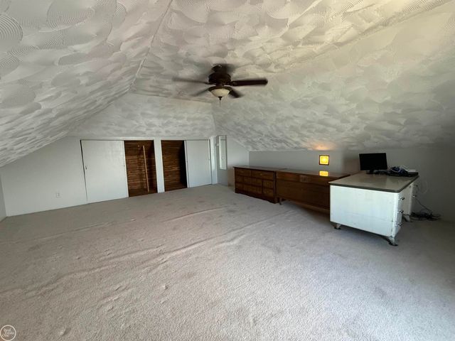8473 Dixie Highway, Ira, MI 48023