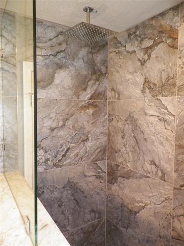 5524 Topper Court, North Richland Hills, TX 76180