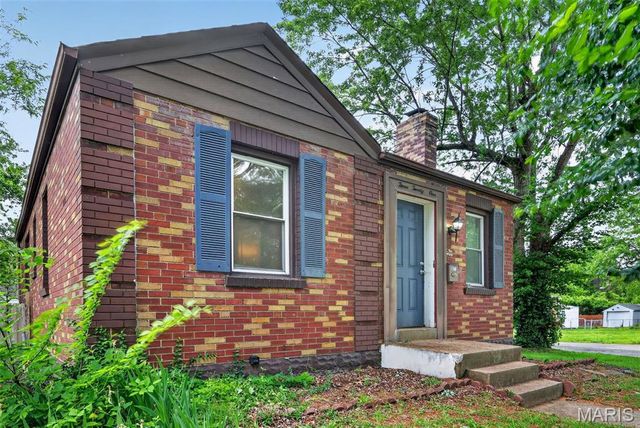 321 Henquin Drive, St Louis, MO 63135