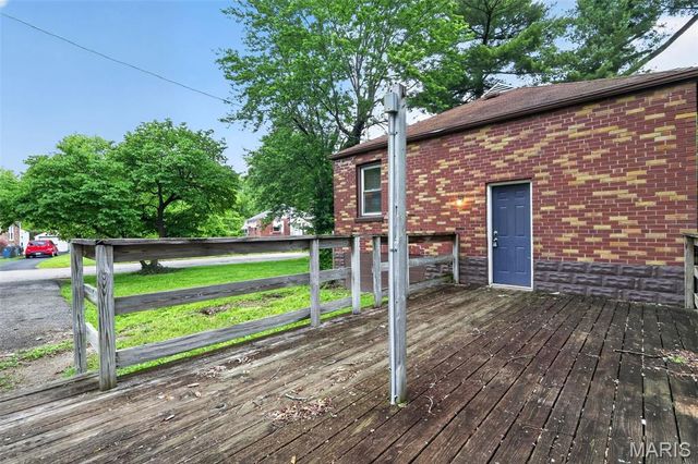321 Henquin Drive, St Louis, MO 63135