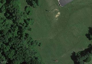 68670 Harris Drive, St Clairsville, OH 43950