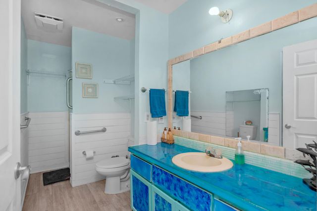 42 7Th Avenue 127, Shalimar, FL 32579