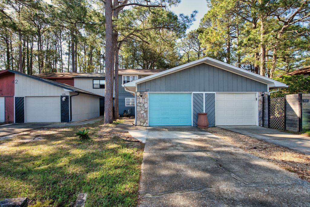 42 7Th Avenue 127, Shalimar, FL 32579