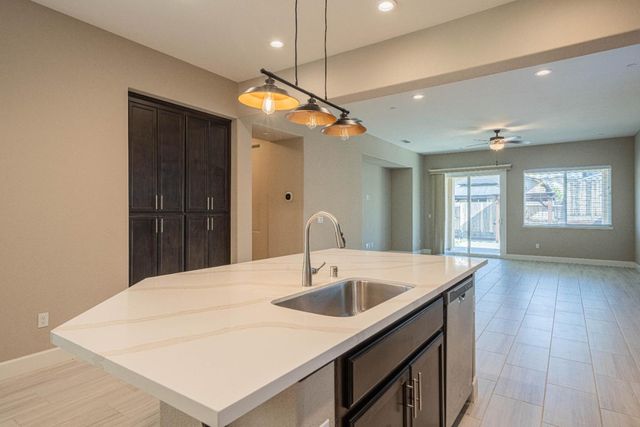 1357 Sunridge Drive, Hollister, CA 95023