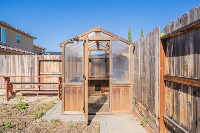 1357 Sunridge Drive, Hollister, CA 95023