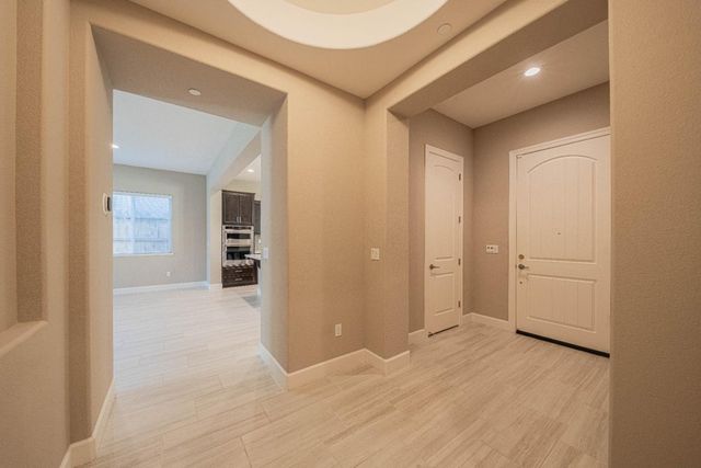 1357 Sunridge Drive, Hollister, CA 95023