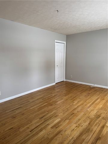 249 Alfonso Drive, Greece, NY 14626