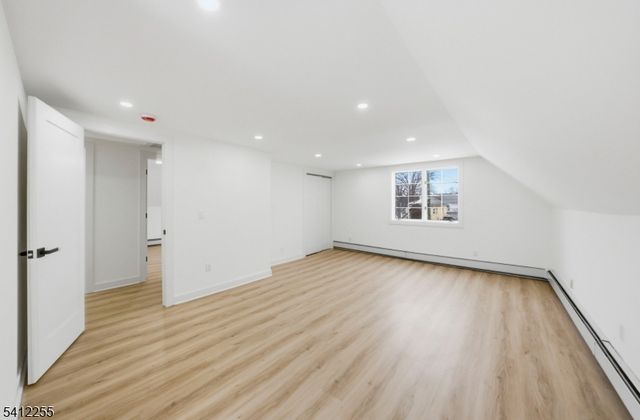 68 Port Reading Ave, Woodbridge Twp., NJ 07095