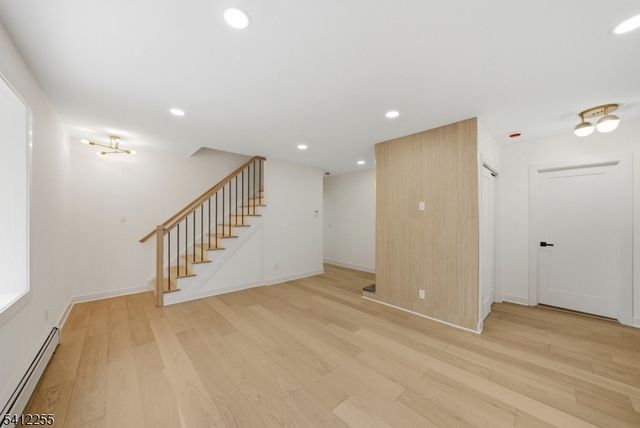 68 Port Reading Ave, Woodbridge Twp., NJ 07095