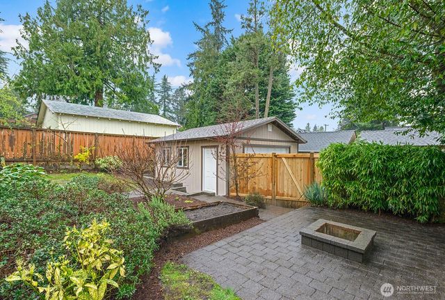 1516 NE 96th Street, Seattle, WA 98115
