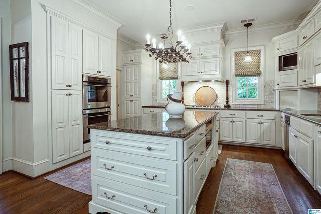 2761 CHEROKEE ROAD, Birmingham, AL 35216