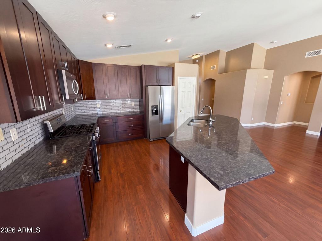 11787 S 174TH Avenue, Goodyear, AZ 85338 — photo 2