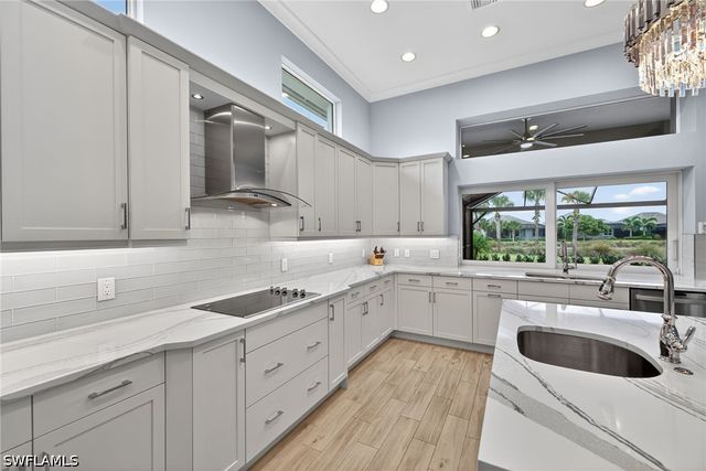 6007 Barthelemy AVE, Naples, FL 34113