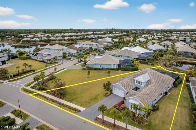 6007 Barthelemy AVE, Naples, FL 34113