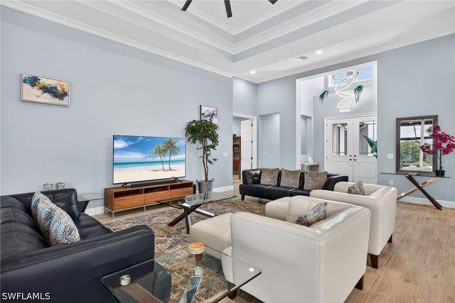 6007 Barthelemy AVE, Naples, FL 34113