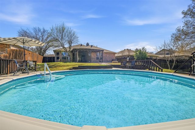 2309 Scotts Meadow Court, Weatherford, TX 76087