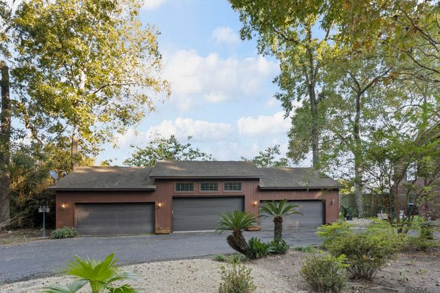 11646 N Oak Hills Pkwy, Baton Rouge, LA 70810