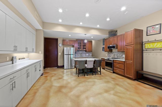 11646 N Oak Hills Pkwy, Baton Rouge, LA 70810